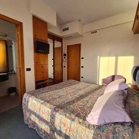 Sabra Hotel