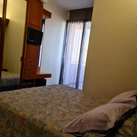 Hotel Sabra 3*
