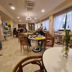 Hotel Sabra 3*