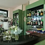 Sabra Senigallia