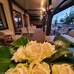 Hotel Sabra