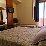 Sabra Hotel 3*