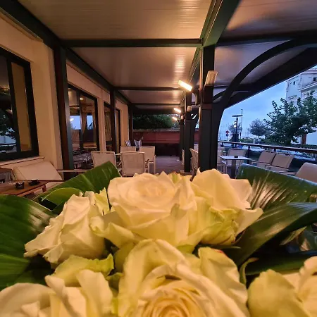 Sabra Hotell Senigallia