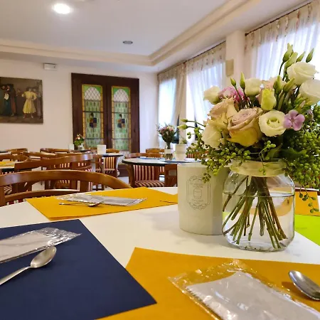 Sabra Hotell Senigallia