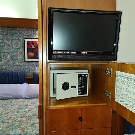 Sabra 세니갈리아