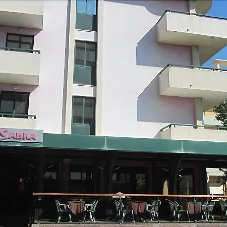 Sabra 세니갈리아