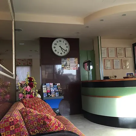 Sabra 호텔 세니갈리아